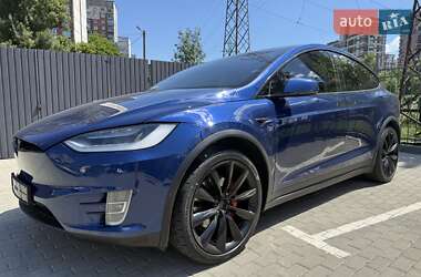 Внедорожник / Кроссовер Tesla Model X 2019 в Киеве