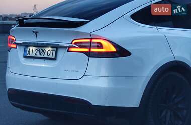 Внедорожник / Кроссовер Tesla Model X 2019 в 