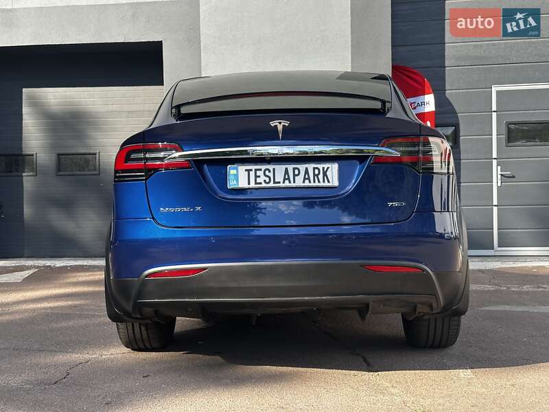 Внедорожник / Кроссовер Tesla Model X 2017 в Киеве