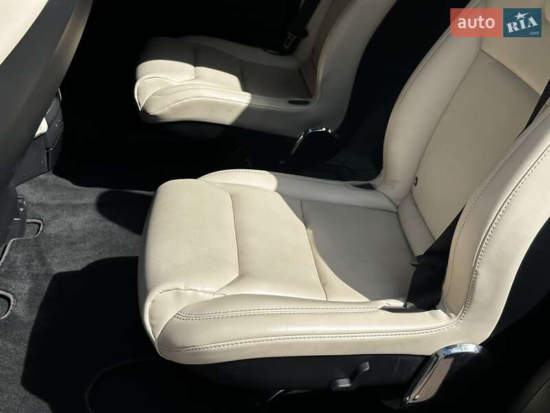 Позашляховик / Кросовер Tesla Model X 2017 в Києві