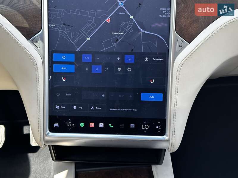 Позашляховик / Кросовер Tesla Model X 2017 в Києві