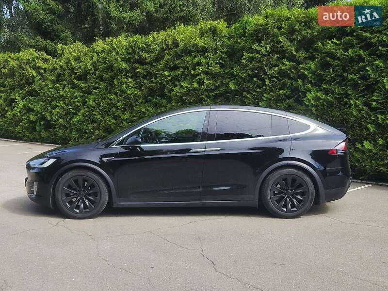 Внедорожник / Кроссовер Tesla Model X 2018 в Киеве