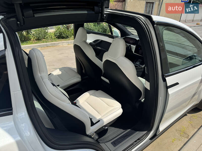 Позашляховик / Кросовер Tesla Model X 2022 в Одесі