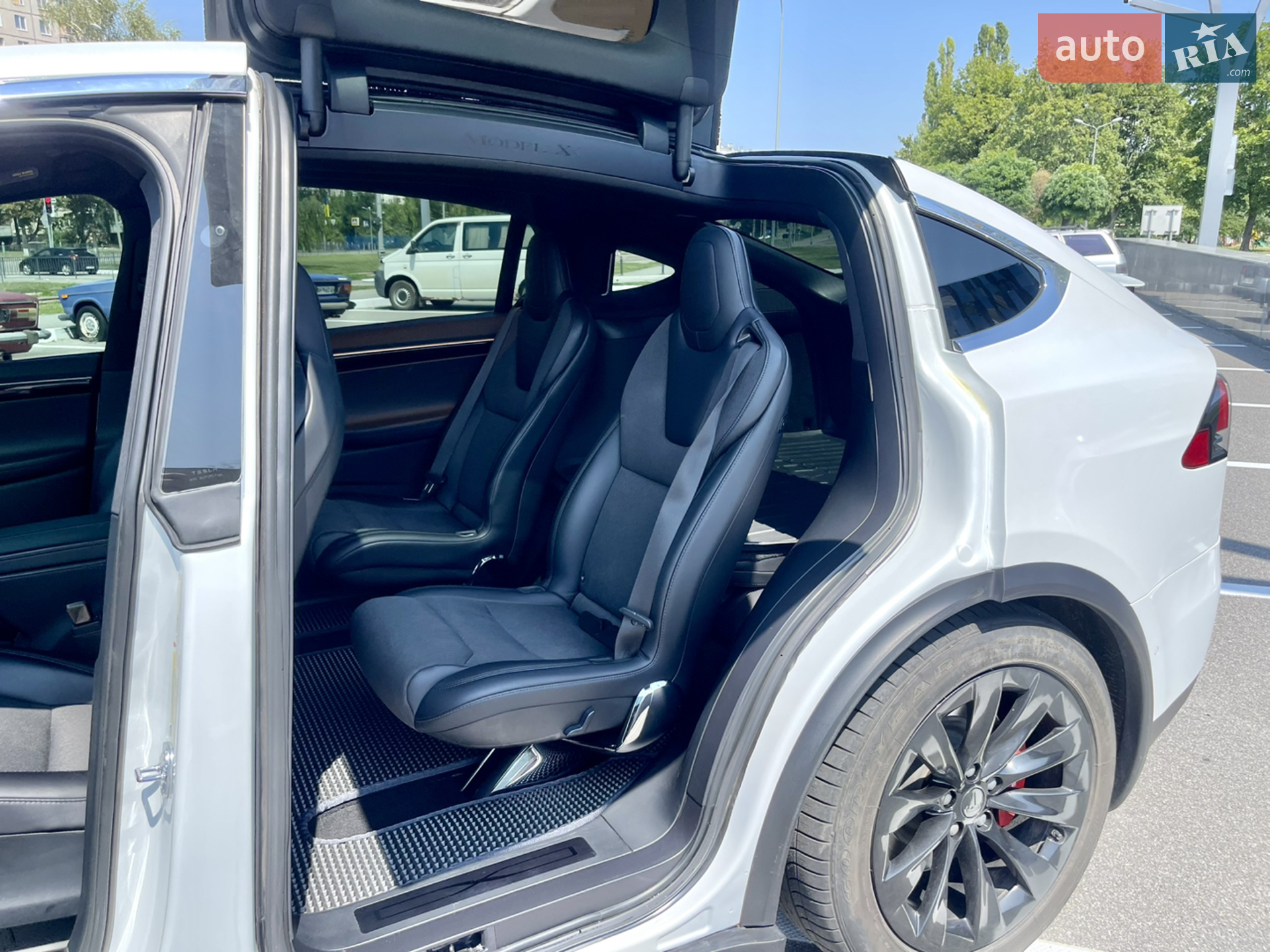 2018 Tesla Model X - мініатюра 33