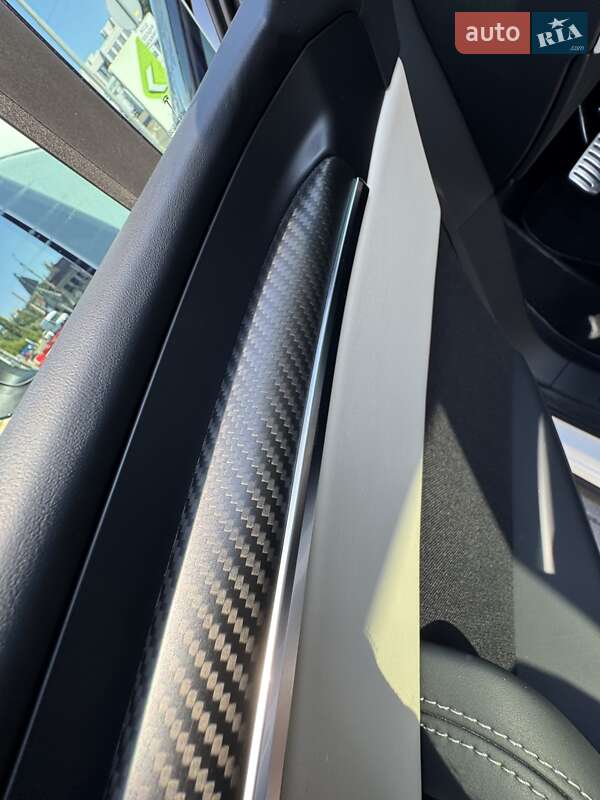 Внедорожник / Кроссовер Tesla Model X 2024 в Киеве