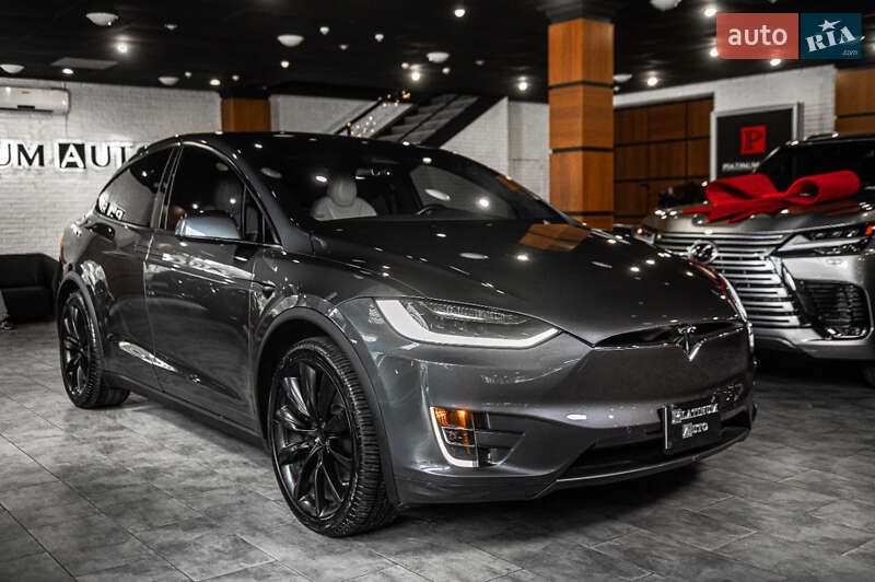 Позашляховик / Кросовер Tesla Model X 2020 в Одесі
