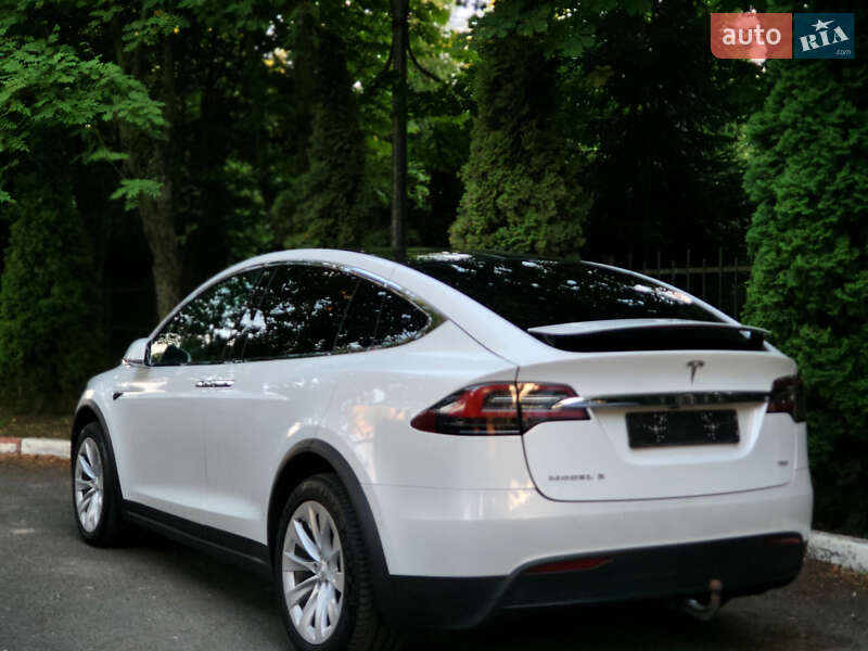 Внедорожник / Кроссовер Tesla Model X 2018 в Киеве фото 4 Внедорожник / Кроссовер Tesla Model X 2018 в Киеве