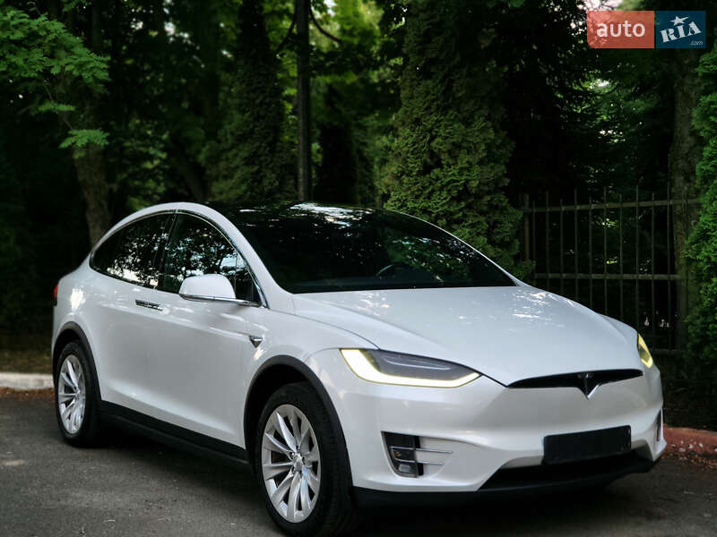Внедорожник / Кроссовер Tesla Model X 2018 в Киеве фото 14 Внедорожник / Кроссовер Tesla Model X 2018 в Киеве