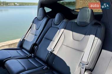 Внедорожник / Кроссовер Tesla Model X 2019 в 