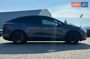 Позашляховик / Кросовер Tesla Model X 2020 в 