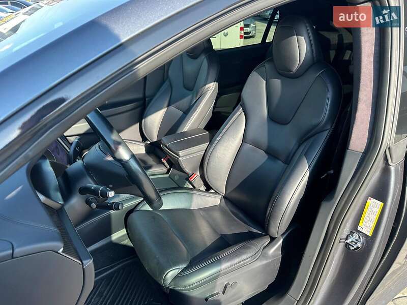 Позашляховик / Кросовер Tesla Model X 2020 в Львові