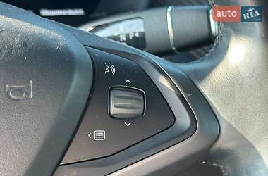 Позашляховик / Кросовер Tesla Model X 2020 в 
