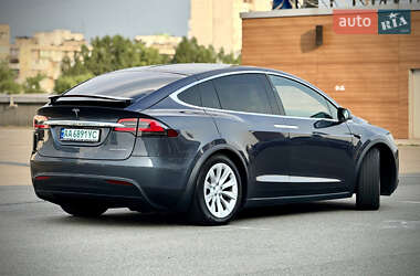Внедорожник / Кроссовер Tesla Model X 2020 в 
