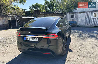 Позашляховик / Кросовер Tesla Model X 2020 в 