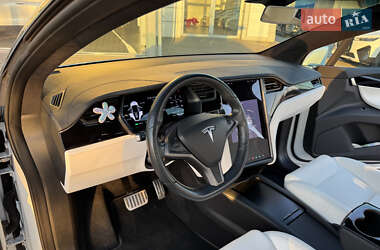 Внедорожник / Кроссовер Tesla Model X 2020 в 