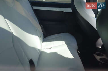 Внедорожник / Кроссовер Tesla Model X 2018 в 