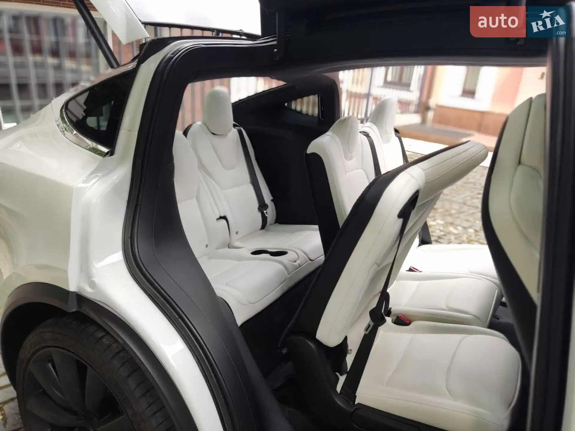2019 Tesla Model X - мініатюра 8
