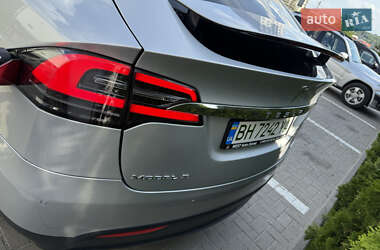 Внедорожник / Кроссовер Tesla Model X 2016 в 