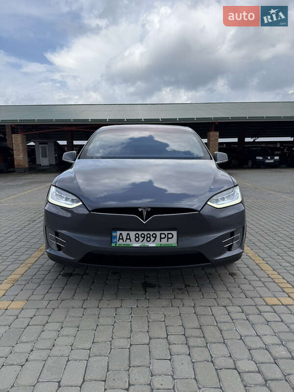 Внедорожник / Кроссовер Tesla Model X 2017 в Львове