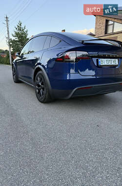Позашляховик / Кросовер Tesla Model X 2024 в 