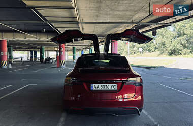 Внедорожник / Кроссовер Tesla Model X 2024 в 
