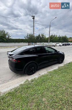 Внедорожник / Кроссовер Tesla Model X 2018 в 