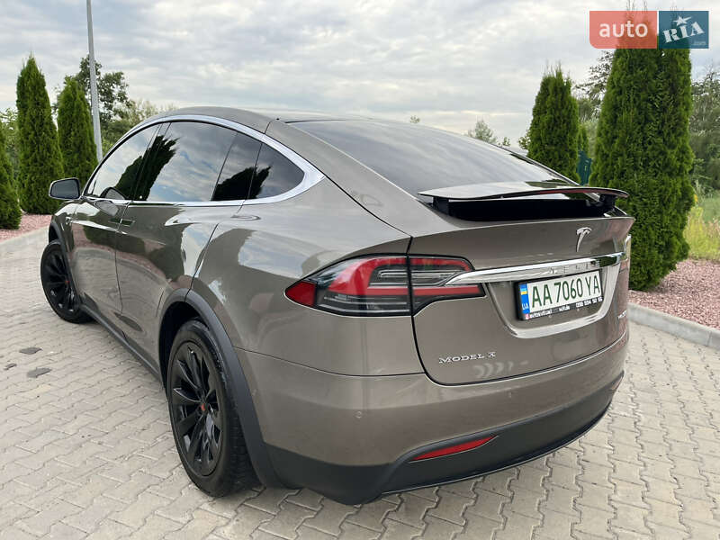Внедорожник / Кроссовер Tesla Model X 2016 в Киеве фото 9 Внедорожник / Кроссовер Tesla Model X 2016 в Киеве