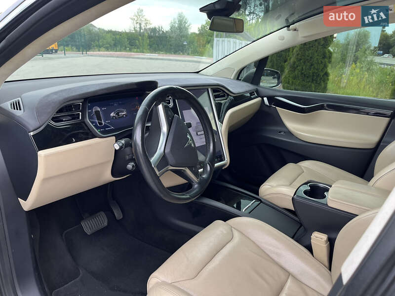 Внедорожник / Кроссовер Tesla Model X 2016 в Киеве фото 16 Внедорожник / Кроссовер Tesla Model X 2016 в Киеве