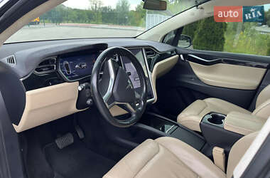 Внедорожник / Кроссовер Tesla Model X 2016 в 