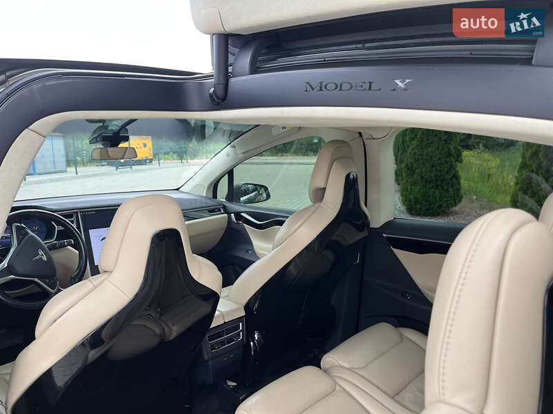 Внедорожник / Кроссовер Tesla Model X 2016 в Киеве фото 21 Внедорожник / Кроссовер Tesla Model X 2016 в Киеве