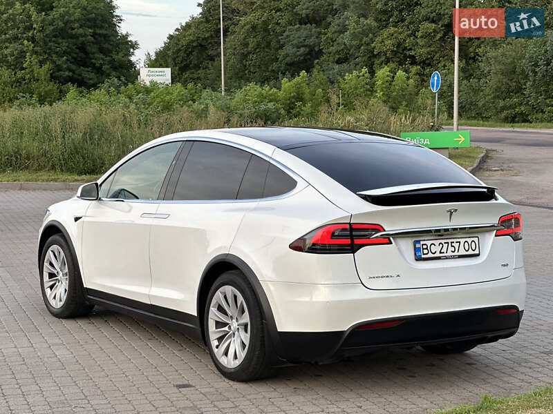 Внедорожник / Кроссовер Tesla Model X 2018 в Радивилове