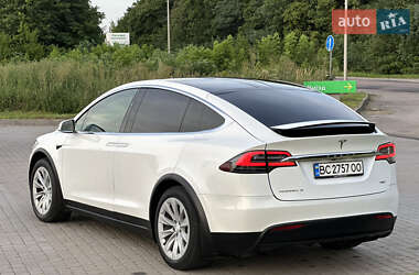 Внедорожник / Кроссовер Tesla Model X 2018 в 