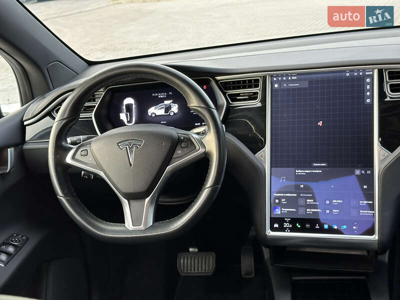 Внедорожник / Кроссовер Tesla Model X 2018 в Радивилове