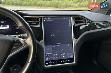 Внедорожник / Кроссовер Tesla Model X 2018 в 