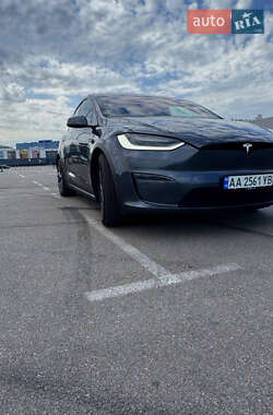 Позашляховик / Кросовер Tesla Model X 2022 в 