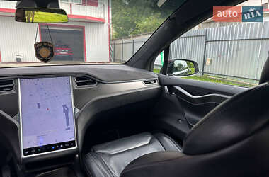 Внедорожник / Кроссовер Tesla Model X 2017 в 