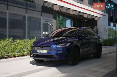 Внедорожник / Кроссовер Tesla Model X 2023 в 