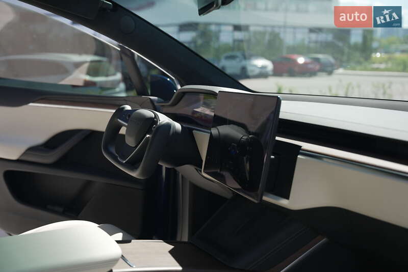 Позашляховик / Кросовер Tesla Model X 2023 в Києві фото 43 Позашляховик / Кросовер Tesla Model X 2023 в Києві