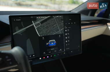 Внедорожник / Кроссовер Tesla Model X 2023 в 