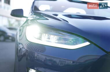 Внедорожник / Кроссовер Tesla Model X 2023 в 