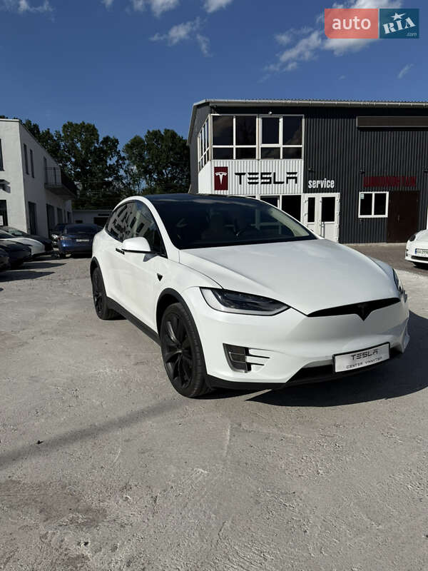 Внедорожник / Кроссовер Tesla Model X 2018 в Виннице