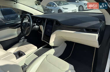 Внедорожник / Кроссовер Tesla Model X 2018 в 