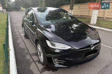 Позашляховик / Кросовер Tesla Model X 2017 в Києві