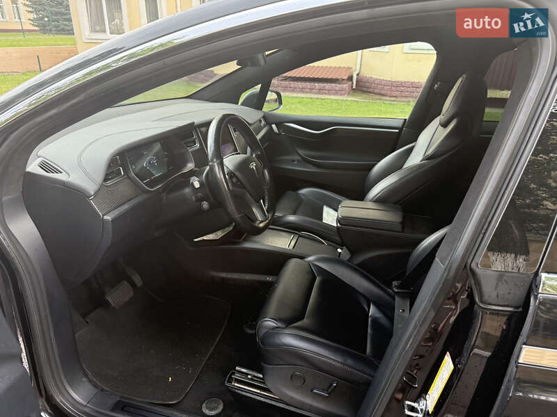 Позашляховик / Кросовер Tesla Model X 2017 в Києві фото 6 Позашляховик / Кросовер Tesla Model X 2017 в Києві