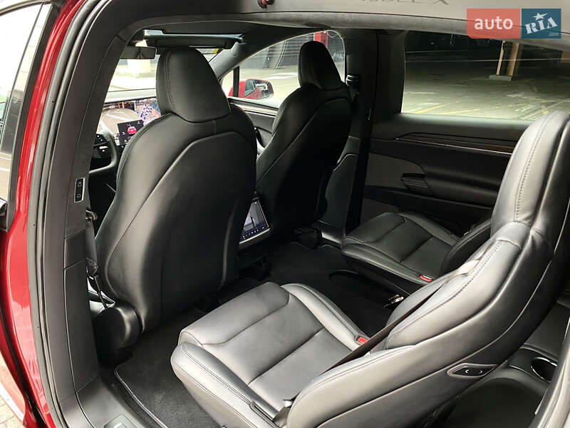 Позашляховик / Кросовер Tesla Model X 2024 в Києві