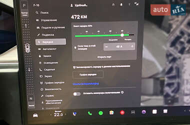 Позашляховик / Кросовер Tesla Model X 2024 в 