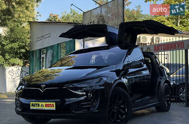 Внедорожник / Кроссовер Tesla Model X 2016 в 