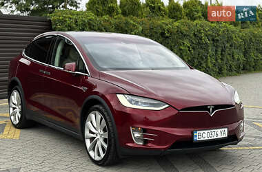 Внедорожник / Кроссовер Tesla Model X 2016 в 