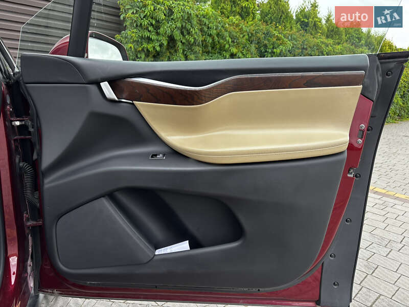 Позашляховик / Кросовер Tesla Model X 2016 в Стрию фото 17 Позашляховик / Кросовер Tesla Model X 2016 в Стрию