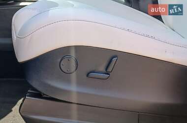 Внедорожник / Кроссовер Tesla Model X 2018 в 